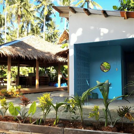 Three Little Birds Surf Hostel ゼネラル・ルナ エクステリア 写真